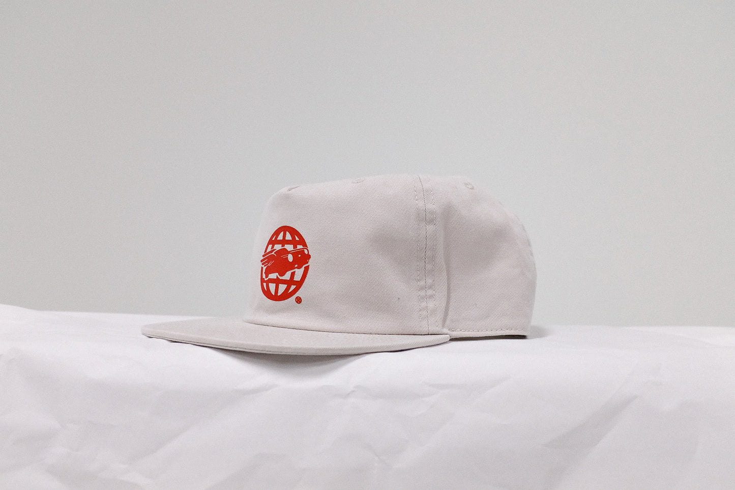 Meridian 5 Panel Cap | Ivory & Guards Red