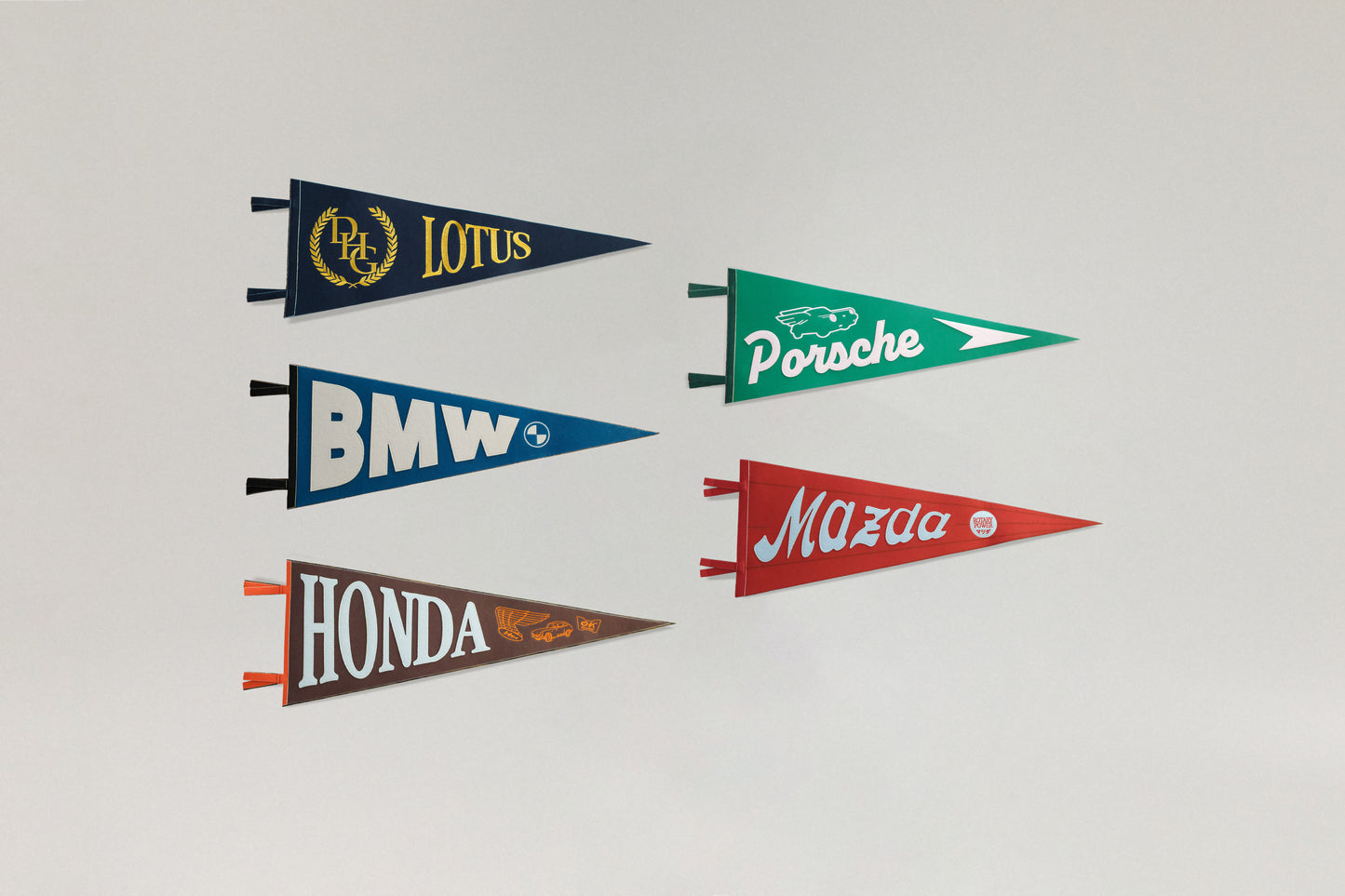 Pennant Flag Suite [5 Flags]